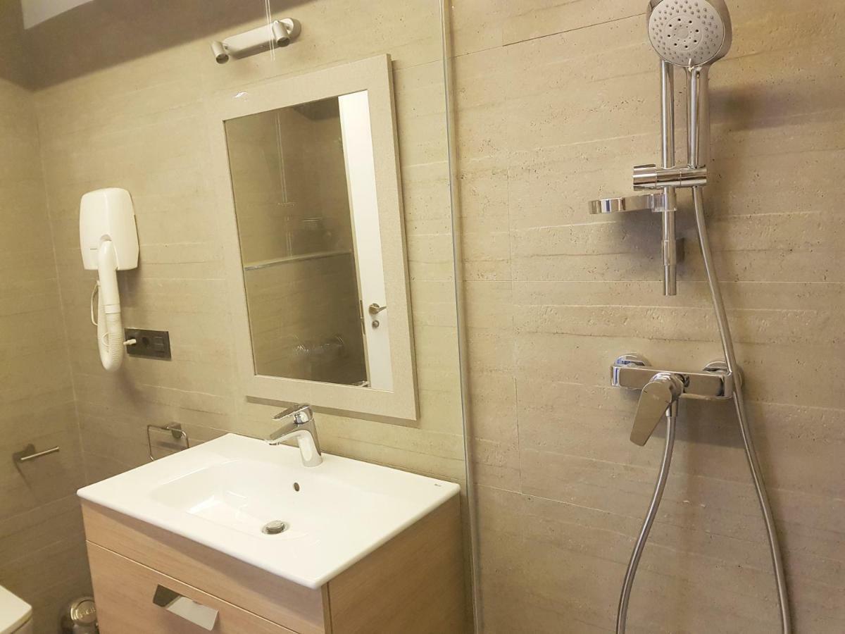 Apartamentos Granada Deluxe 3000 Zewnętrze zdjęcie
